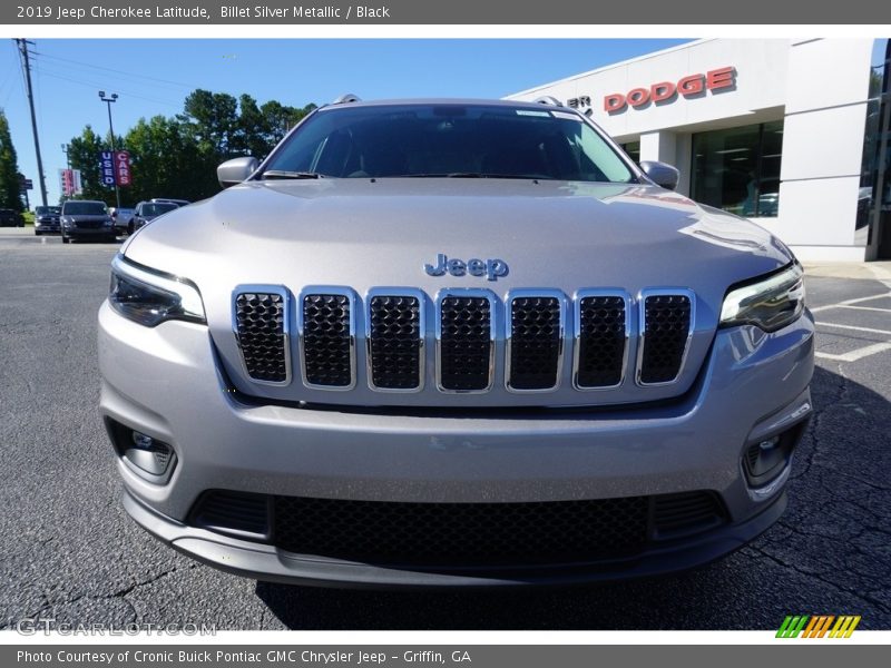 Billet Silver Metallic / Black 2019 Jeep Cherokee Latitude