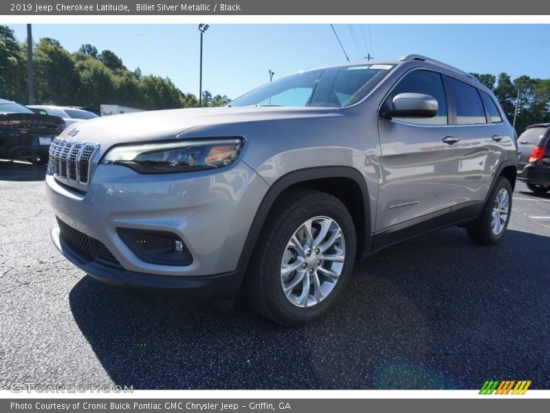 Billet Silver Metallic / Black 2019 Jeep Cherokee Latitude