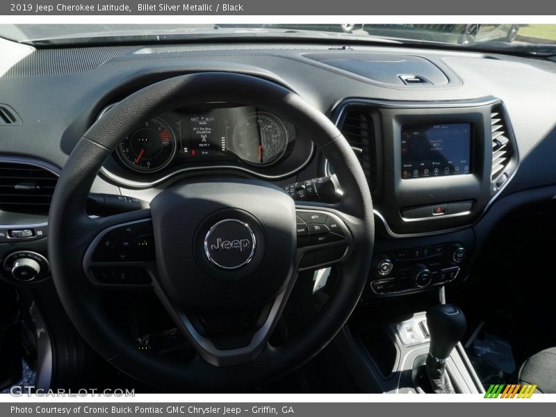 Billet Silver Metallic / Black 2019 Jeep Cherokee Latitude