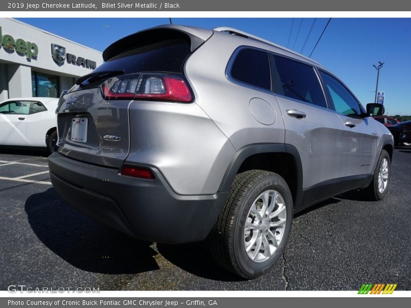 Billet Silver Metallic / Black 2019 Jeep Cherokee Latitude
