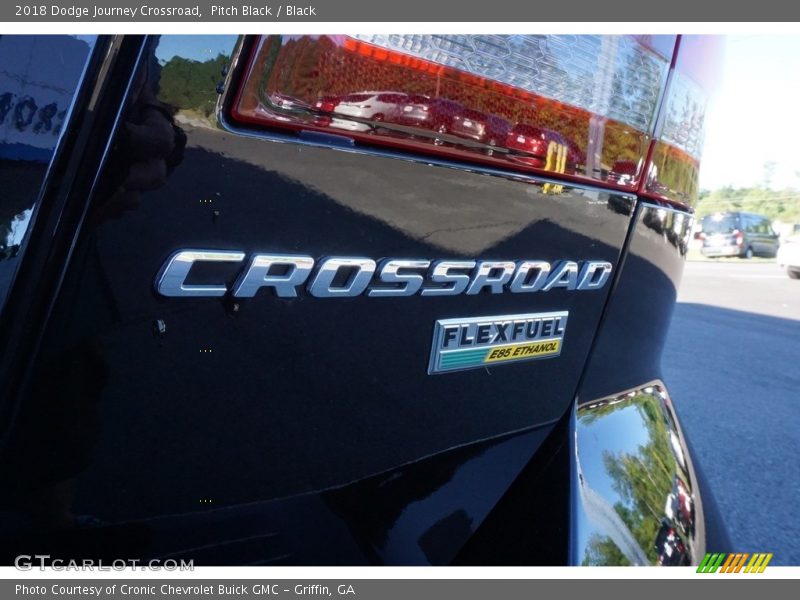 Pitch Black / Black 2018 Dodge Journey Crossroad