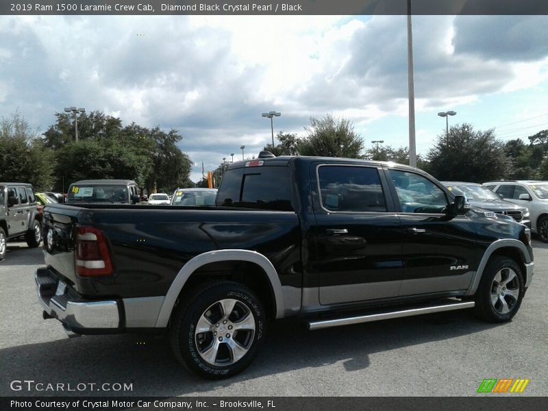 Diamond Black Crystal Pearl / Black 2019 Ram 1500 Laramie Crew Cab