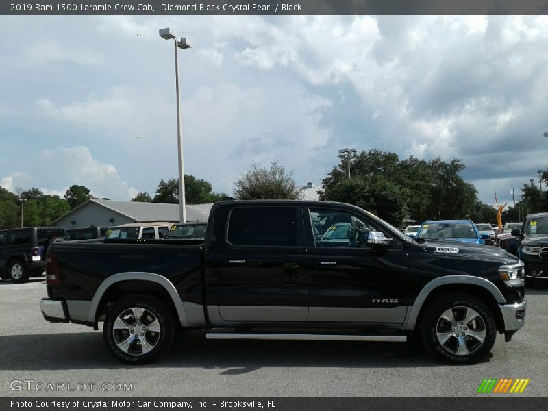 Diamond Black Crystal Pearl / Black 2019 Ram 1500 Laramie Crew Cab
