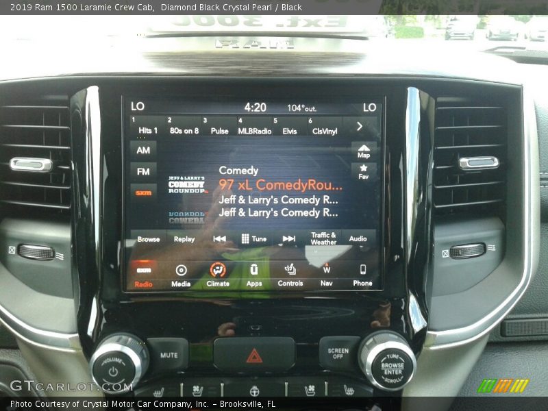 Diamond Black Crystal Pearl / Black 2019 Ram 1500 Laramie Crew Cab