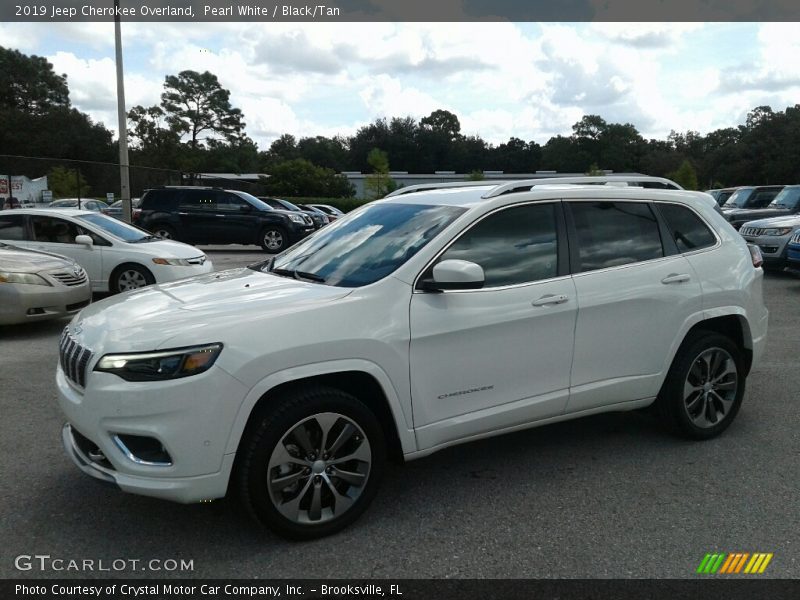 Pearl White / Black/Tan 2019 Jeep Cherokee Overland