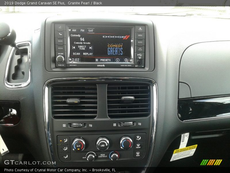 Granite Pearl / Black 2019 Dodge Grand Caravan SE Plus