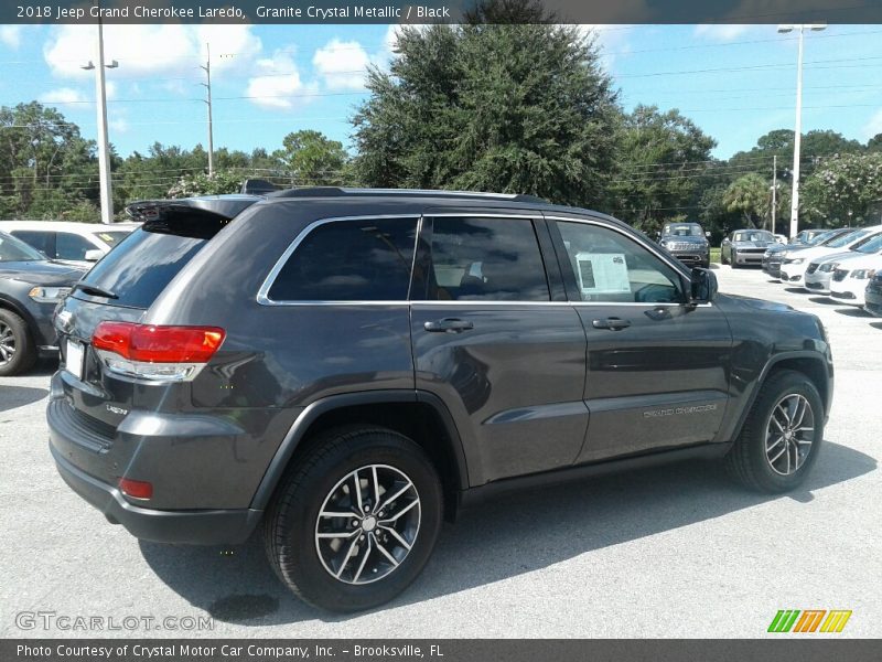 Granite Crystal Metallic / Black 2018 Jeep Grand Cherokee Laredo
