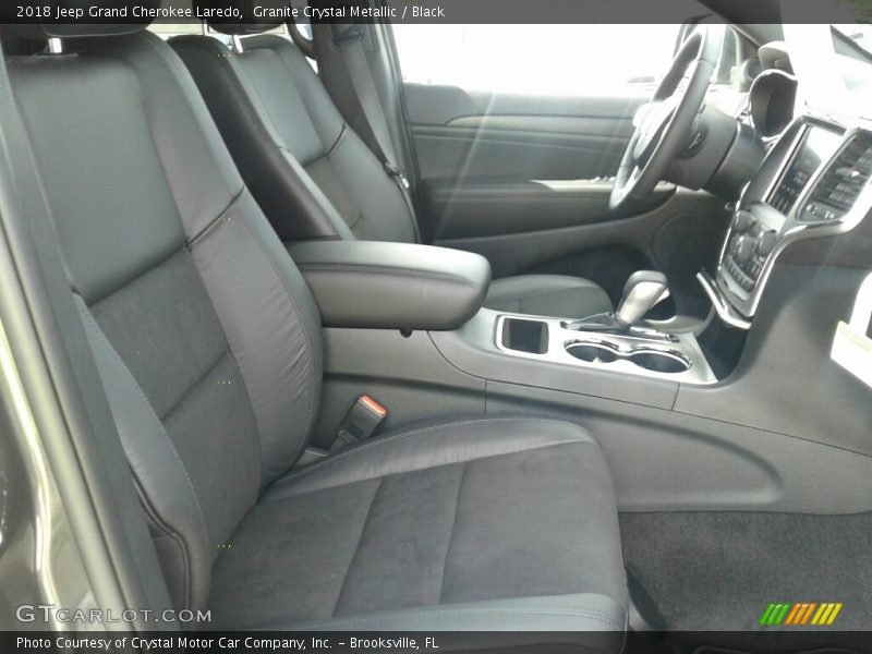 Granite Crystal Metallic / Black 2018 Jeep Grand Cherokee Laredo