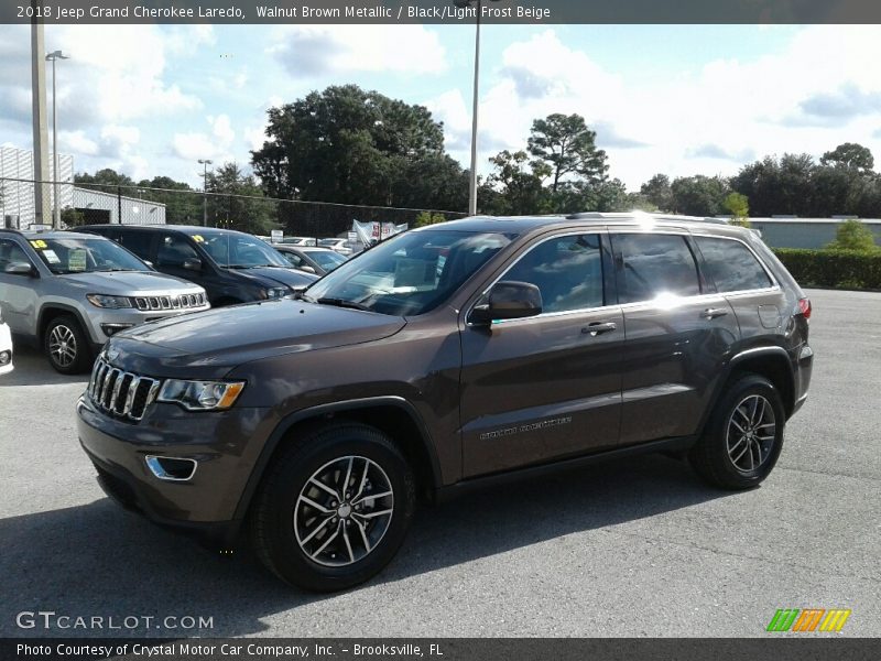 Walnut Brown Metallic / Black/Light Frost Beige 2018 Jeep Grand Cherokee Laredo
