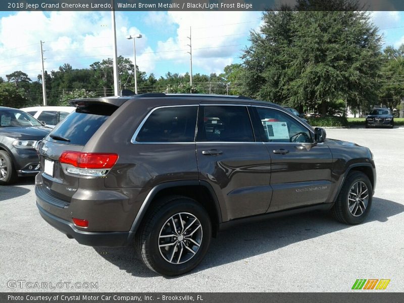 Walnut Brown Metallic / Black/Light Frost Beige 2018 Jeep Grand Cherokee Laredo