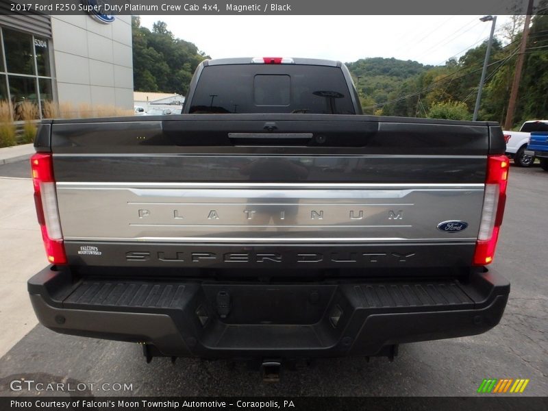 Magnetic / Black 2017 Ford F250 Super Duty Platinum Crew Cab 4x4