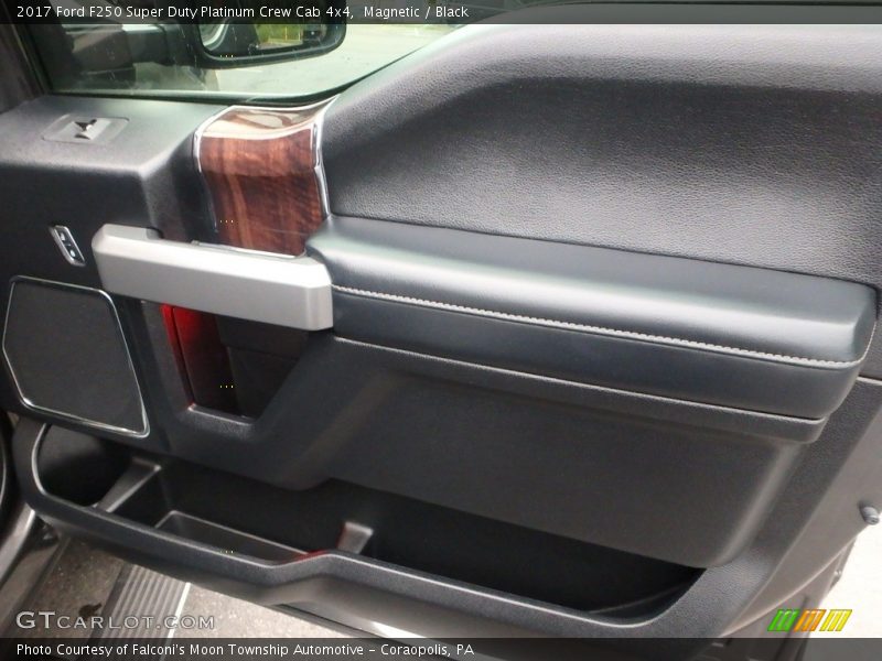 Magnetic / Black 2017 Ford F250 Super Duty Platinum Crew Cab 4x4