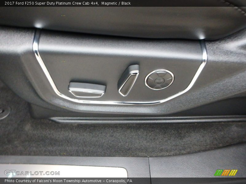 Magnetic / Black 2017 Ford F250 Super Duty Platinum Crew Cab 4x4