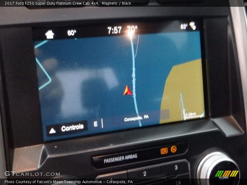 Magnetic / Black 2017 Ford F250 Super Duty Platinum Crew Cab 4x4