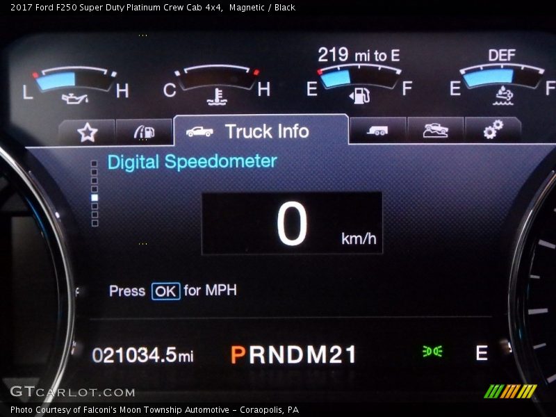 Magnetic / Black 2017 Ford F250 Super Duty Platinum Crew Cab 4x4