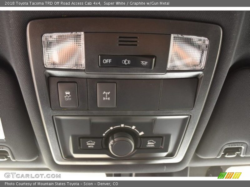 Super White / Graphite w/Gun Metal 2018 Toyota Tacoma TRD Off Road Access Cab 4x4