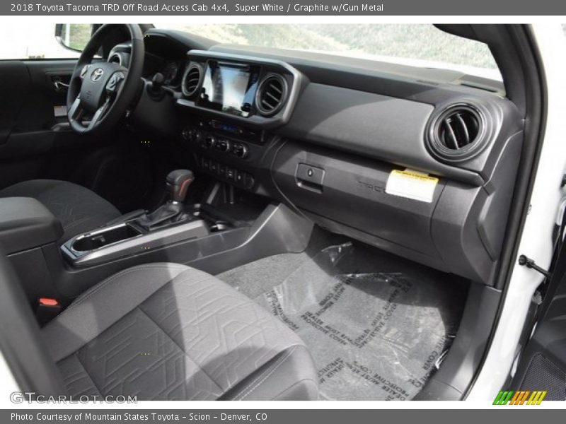 Super White / Graphite w/Gun Metal 2018 Toyota Tacoma TRD Off Road Access Cab 4x4
