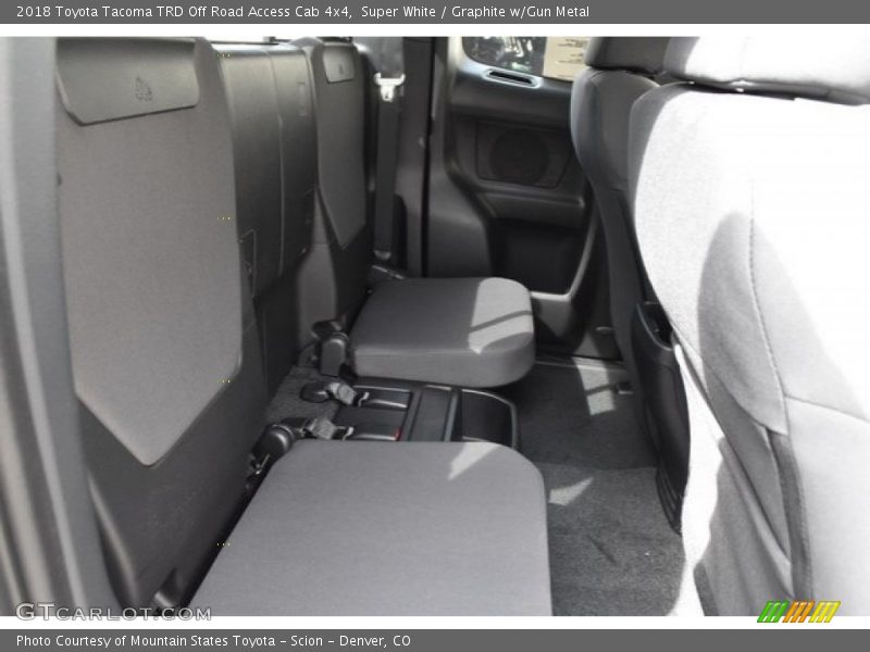 Super White / Graphite w/Gun Metal 2018 Toyota Tacoma TRD Off Road Access Cab 4x4