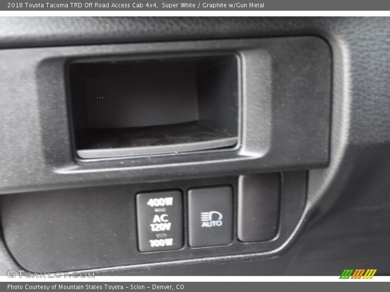 Super White / Graphite w/Gun Metal 2018 Toyota Tacoma TRD Off Road Access Cab 4x4