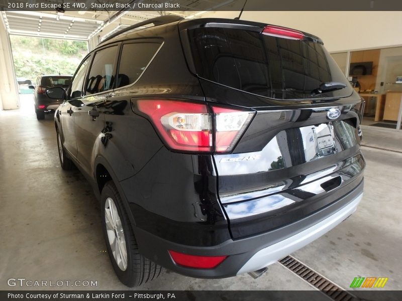 Shadow Black / Charcoal Black 2018 Ford Escape SE 4WD