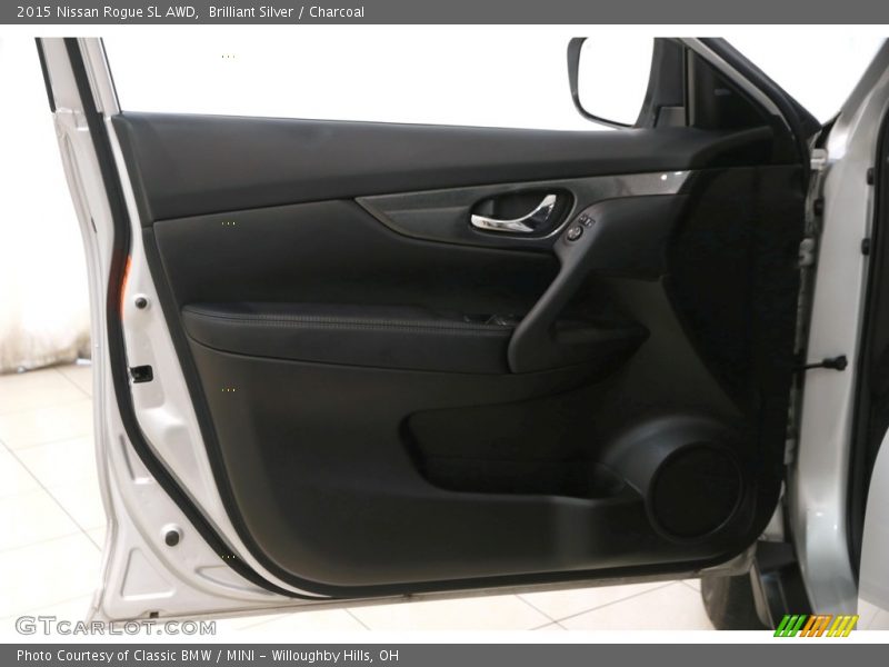Brilliant Silver / Charcoal 2015 Nissan Rogue SL AWD