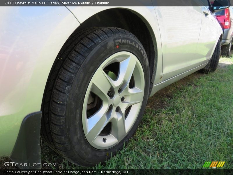 Silver Ice Metallic / Titanium 2010 Chevrolet Malibu LS Sedan