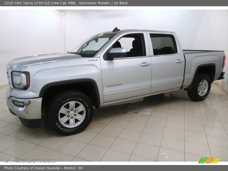 Quicksilver Metallic / Jet Black 2016 GMC Sierra 1500 SLE Crew Cab 4WD