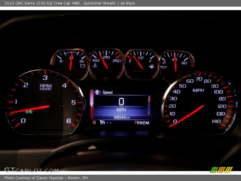 Quicksilver Metallic / Jet Black 2016 GMC Sierra 1500 SLE Crew Cab 4WD