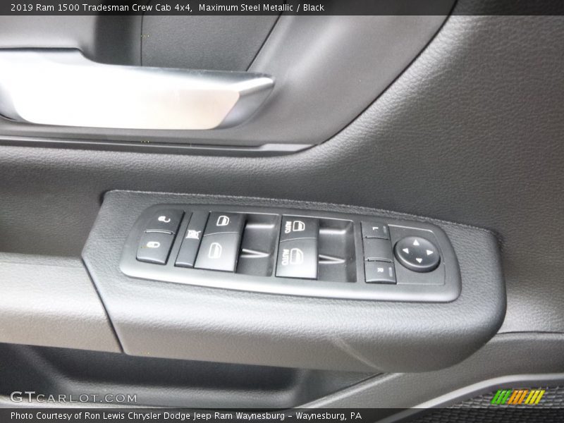 Maximum Steel Metallic / Black 2019 Ram 1500 Tradesman Crew Cab 4x4