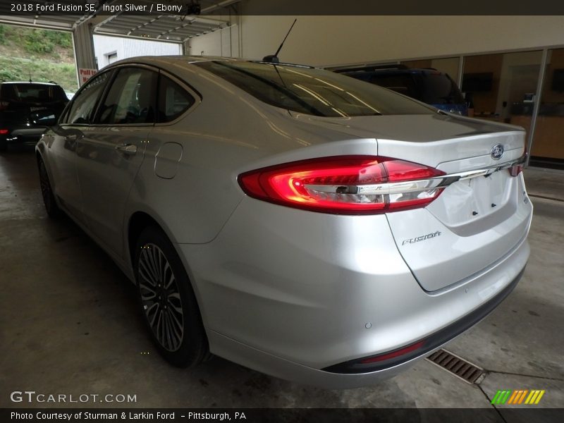 Ingot Silver / Ebony 2018 Ford Fusion SE