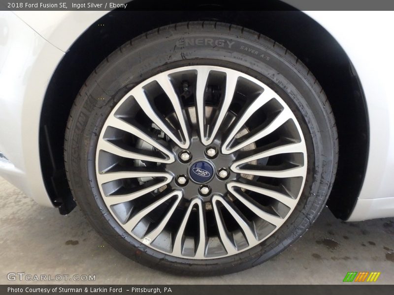 Ingot Silver / Ebony 2018 Ford Fusion SE