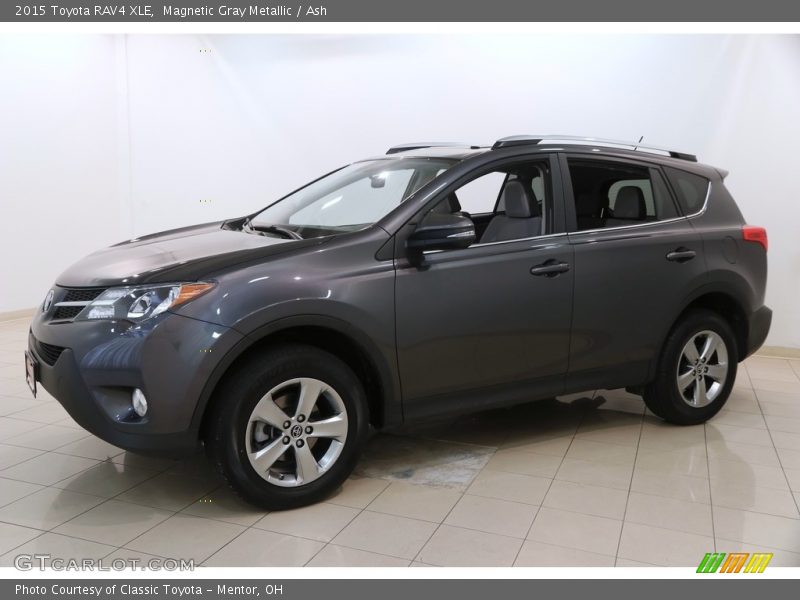 Magnetic Gray Metallic / Ash 2015 Toyota RAV4 XLE