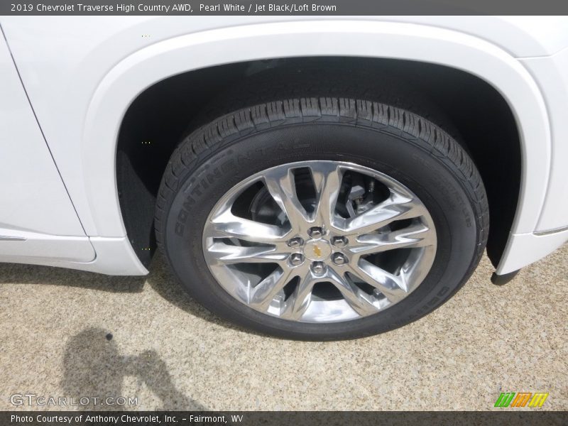 Pearl White / Jet Black/Loft Brown 2019 Chevrolet Traverse High Country AWD