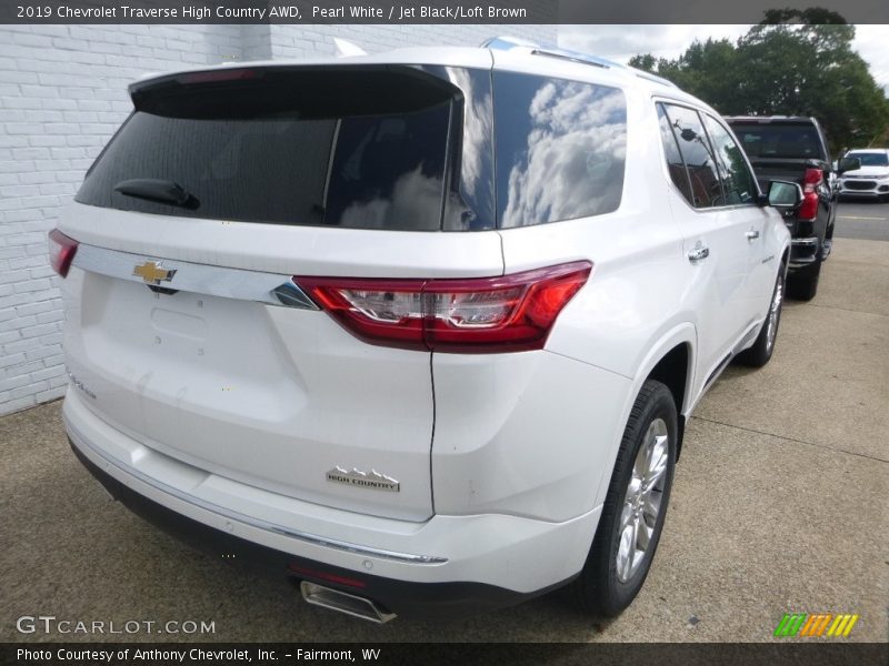 Pearl White / Jet Black/Loft Brown 2019 Chevrolet Traverse High Country AWD