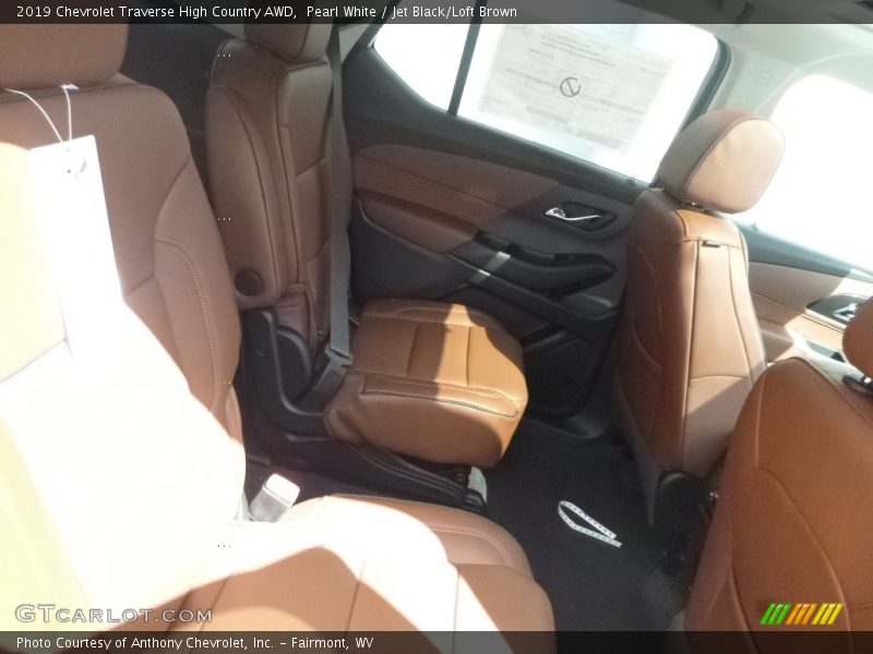 Pearl White / Jet Black/Loft Brown 2019 Chevrolet Traverse High Country AWD