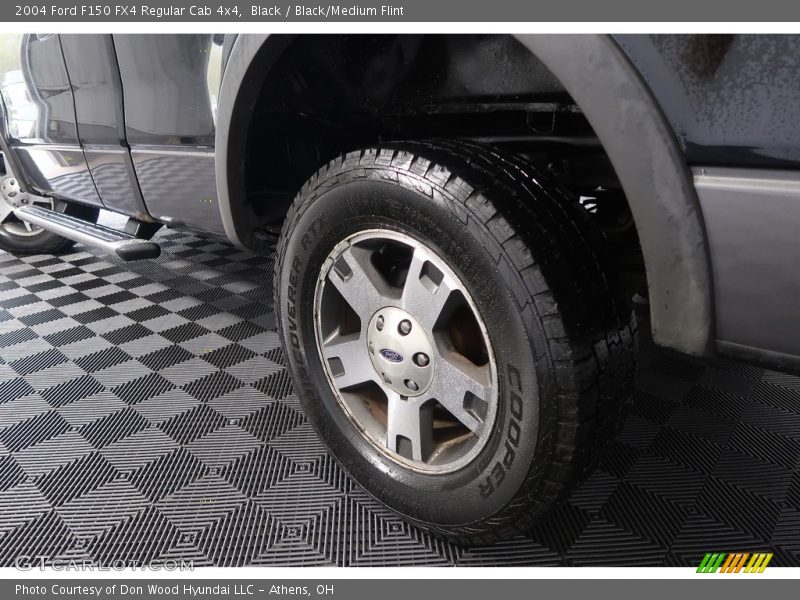 Black / Black/Medium Flint 2004 Ford F150 FX4 Regular Cab 4x4