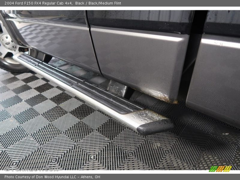 Black / Black/Medium Flint 2004 Ford F150 FX4 Regular Cab 4x4