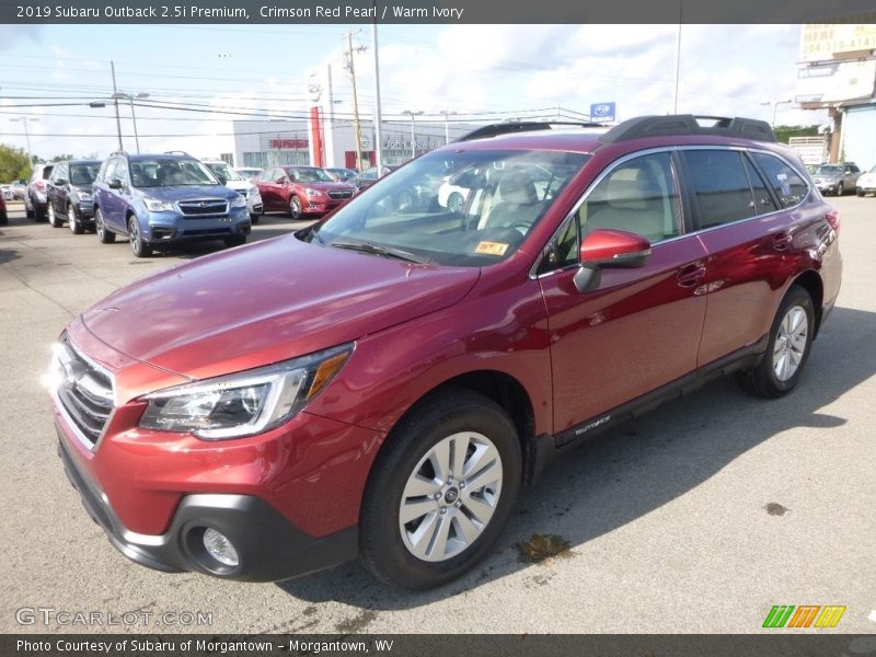 Front 3/4 View of 2019 Outback 2.5i Premium