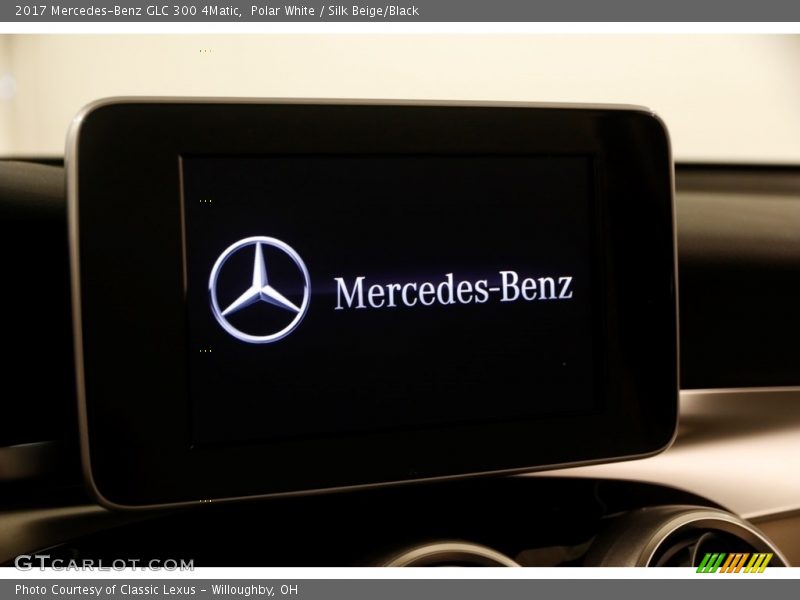 Polar White / Silk Beige/Black 2017 Mercedes-Benz GLC 300 4Matic