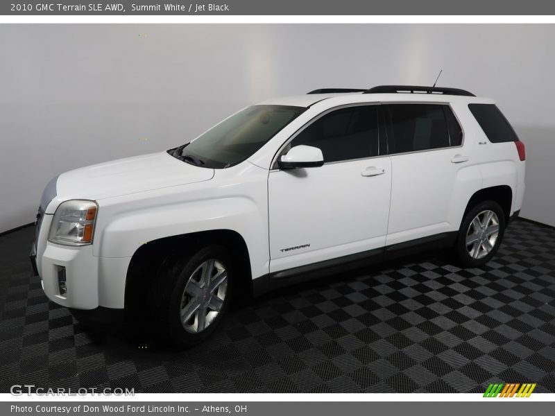 Summit White / Jet Black 2010 GMC Terrain SLE AWD