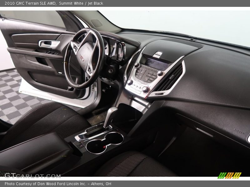 Summit White / Jet Black 2010 GMC Terrain SLE AWD