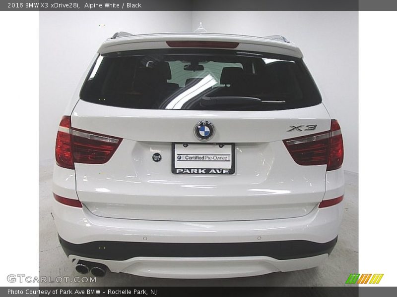 Alpine White / Black 2016 BMW X3 xDrive28i