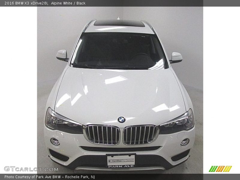 Alpine White / Black 2016 BMW X3 xDrive28i