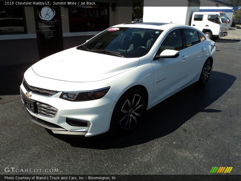 Summit White / Jet Black 2016 Chevrolet Malibu LT