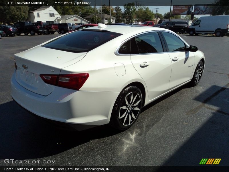 Summit White / Jet Black 2016 Chevrolet Malibu LT