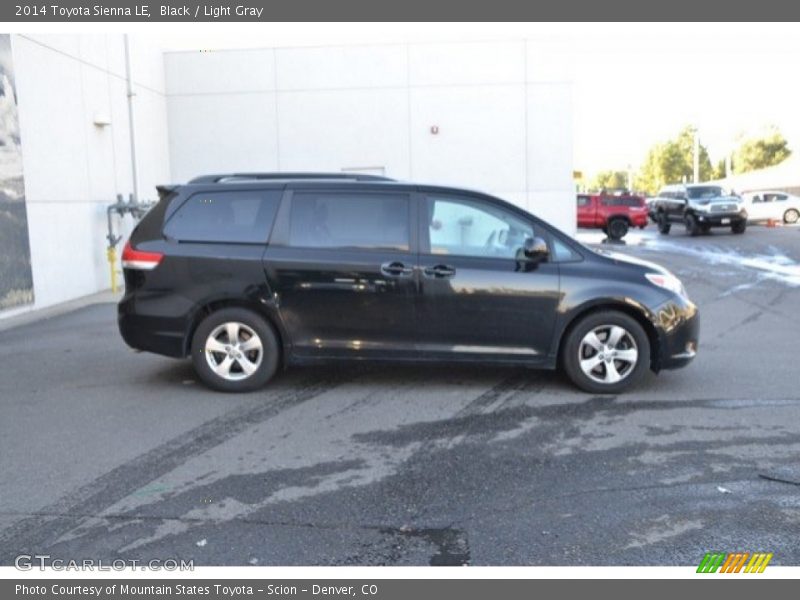 Black / Light Gray 2014 Toyota Sienna LE