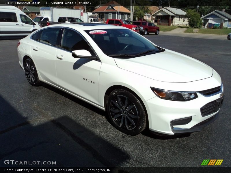 Summit White / Jet Black 2016 Chevrolet Malibu LT