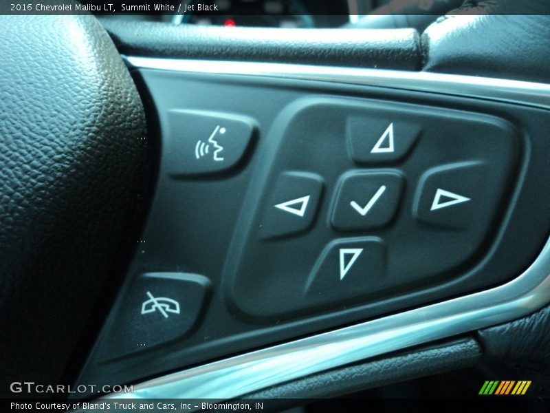 Summit White / Jet Black 2016 Chevrolet Malibu LT