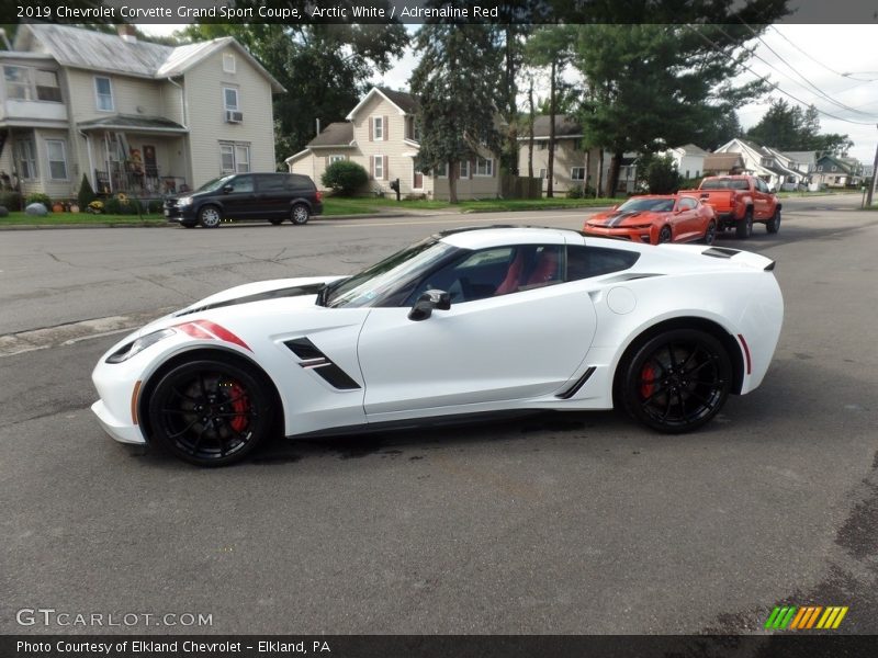 Arctic White / Adrenaline Red 2019 Chevrolet Corvette Grand Sport Coupe