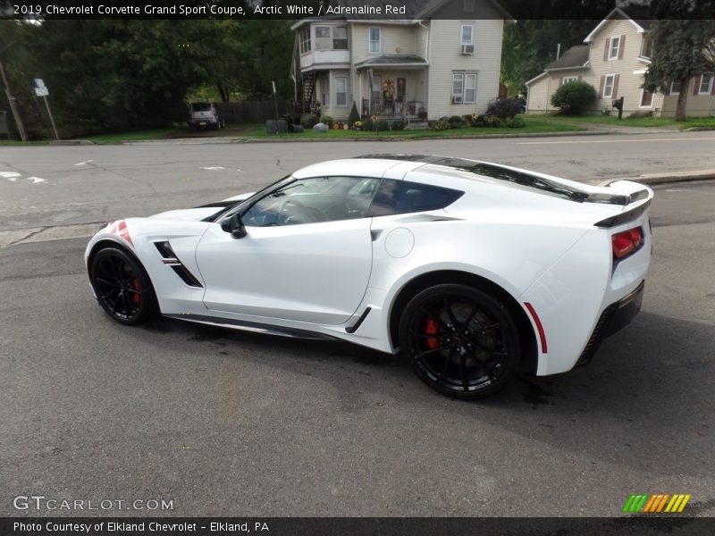 Arctic White / Adrenaline Red 2019 Chevrolet Corvette Grand Sport Coupe
